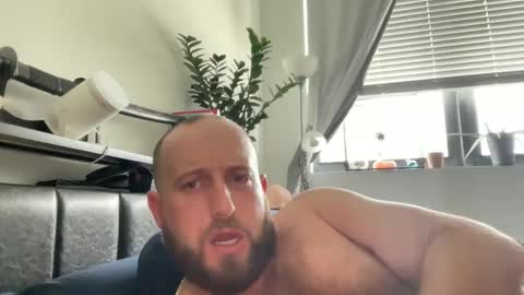 Snapshot of sexxfreak21 chatting on December 7, 5:20 pm sexxfreak21 online show from December 7, 5:20 pm