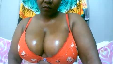 sexxi_ebony online show from January 16, 9:08 pm