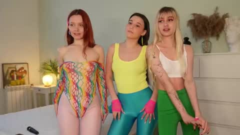 Hannah Monica Annie Andrea Eva Lina online show from February 9, 8:54 am