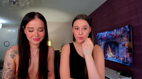 Hannah Monica Annie Andrea Eva Lina online show from December 13, 7:53 pm