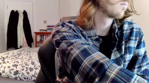 Adam  online show from February 5, 9:25 am