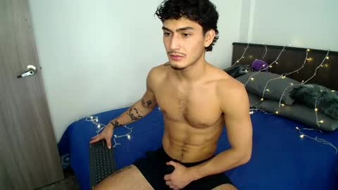 Snapshot of sexxxyjuan99 chatting on April 10, 3:06 pm JUAN online show from April 10, 3:06 pm