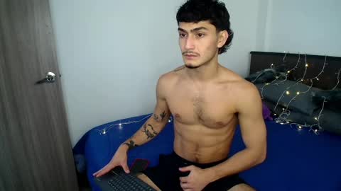 Snapshot of sexxxyjuan99 chatting on April 19, 6:32 pm JUAN online show from April 19, 6:32 pm