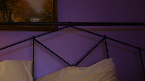 Snapshot of sexxxylibra10 chatting on February 13, 10:44 am sexxxylibra10 online show from February 13, 10:44 am