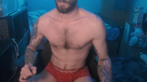 SiuL online show from February 9, 9:28 pm