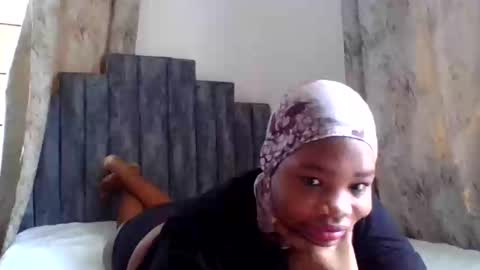 Snapshot of sexxy_beiby chatting on March 15, 7:47 am sexxy_beiby online show from March 15, 7:47 am