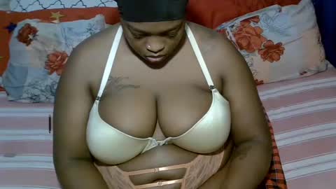 sexxy_brii online show from May 5, 9:50 am