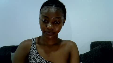 Snapshot of sexxy_divaa chatting on June 22, 1:30 pm vicky online show from June 22, 1:30 pm