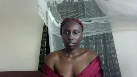 Snapshot of sexxy_melmine chatting on May 1, 11:48 am Dolly online show from May 1, 11:48 am