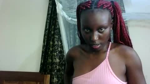 Snapshot of sexxy_melmine chatting on May 5, 12:57 pm Dolly online show from May 5, 12:57 pm