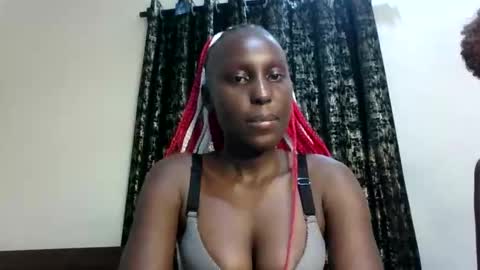 Snapshot of sexxy_melmine chatting on May 16, 3:00 pm Dolly online show from May 16, 3:00 pm