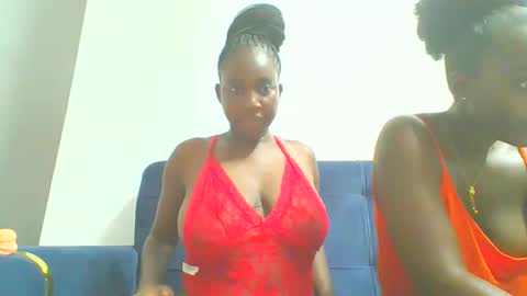 Snapshot of sexxy_thick_ebony chatting on October 15, 4:18 pm Sweet doll  online show from October 15, 4:18 pm