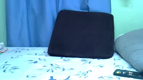 African Queen online show from April 14, 11:05 am