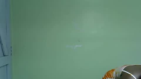 African Queen online show from April 20, 9:38 pm