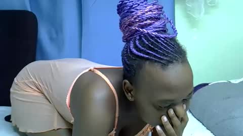 African Queen online show from April 21, 2:51 am