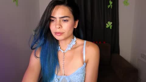  Angie   online show from March 27, 11:15 pm