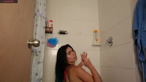  Angie   online show from April 29, 5:30 pm