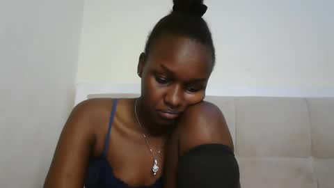 maya online show from December 17, 8:04 pm