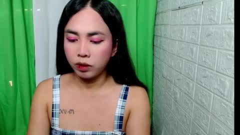Snapshot of sexxywild_asiants4uxxx chatting on June 2, 7:54 am Jessica online show from June 2, 7:54 am