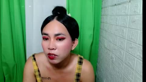 Snapshot of sexxywild_asiants4uxxx chatting on June 12, 12:31 am Jessica online show from June 12, 12:31 am