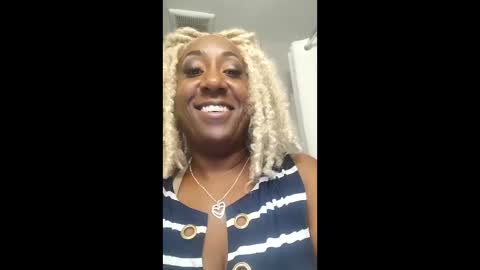 Snapshot of sexy456745 chatting on April 4, 1:26 am sexy456745 online show from April 4, 1:26 am