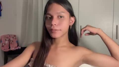 sexy_alexa17 online show from November 4, 6:18 pm