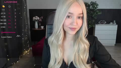 Alexia online show from September 25, 12:09 pm