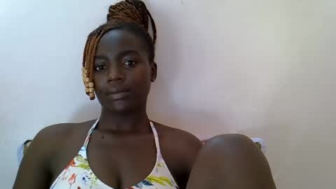 sexy_alia1 online show from January 18, 6:50 am