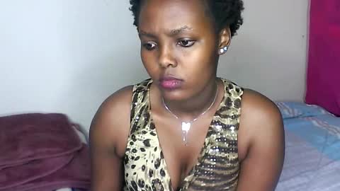 sexy_anayah online show from March 5, 10:22 am