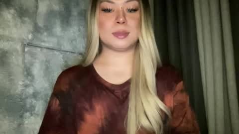 BREANNA online show from April 23, 3:47 pm