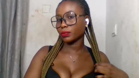 Sexy blackgirl2 online show from October 28, 6:54 pm
