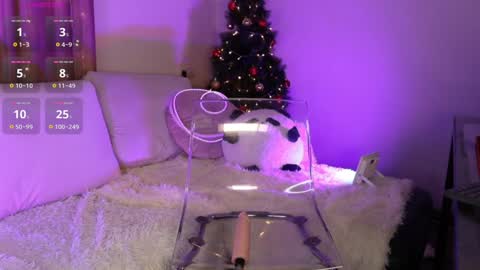 Lina online show from December 15, 8:41 am