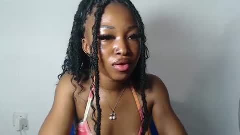 Snapshot of sexy_bluey247 chatting on June 11, 2:53 am sexy_bluey247 online show from June 11, 2:53 am