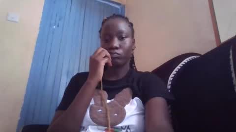 Snapshot of sexy_butty01 chatting on September 24, 9:23 am sexy_butty01 online show from September 24, 9:23 am