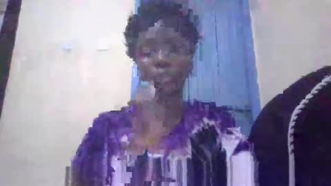 Snapshot of sexy_butty01 chatting on October 1, 6:03 pm sexy_butty01 online show from October 1, 6:03 pm