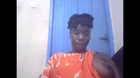 sexy_butty01 online show from April 19, 6:54 pm