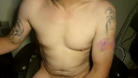 Snapshot of sexy_cayden chatting on April 10, 2:44 pm Cayden online show from April 10, 2:44 pm
