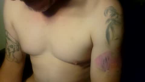 Snapshot of sexy_cayden chatting on April 17, 7:00 am Cayden online show from April 17, 7:00 am