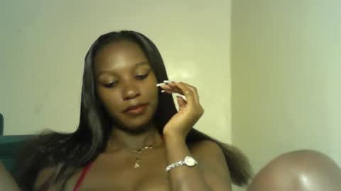 sexy_chocoy05 online show from March 23, 9:08 pm