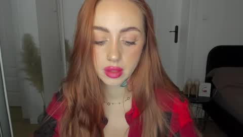 C o r a l i e online show from November 17, 2:45 pm