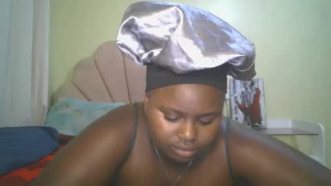 Snapshot of sexy_corn chatting on April 8, 7:36 pm Connie online show from April 8, 7:36 pm