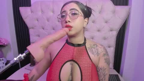  C R I S T A L  online show from March 6, 10:17 pm