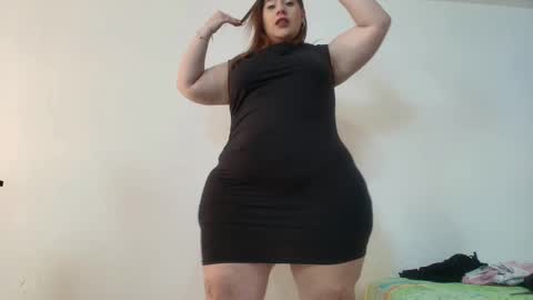 Snapshot of sexy_curvi chatting on January 13, 5:02 pm karla           instagram  online show from January 13, 5:02 pm