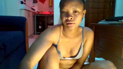 Snapshot of sexy_dianaa chatting on May 12, 8:39 pm sexy_dianaa online show from May 12, 8:39 pm