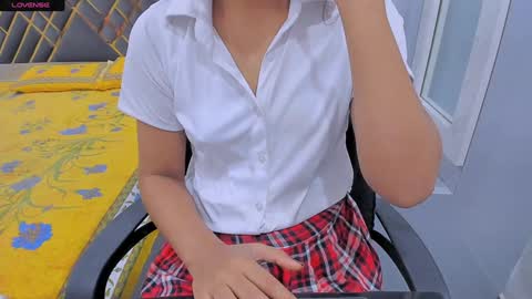 Snapshot of sexy_doll_1_ chatting on January 26, 12:37 am Sexydoll online show from January 26, 12:37 am