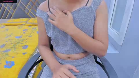 Snapshot of sexy_doll_1_ chatting on January 28, 1:29 am Sexydoll online show from January 28, 1:29 am