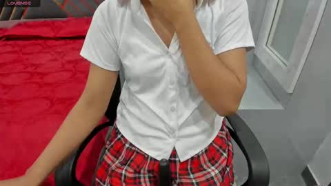 Snapshot of sexy_doll_1_ chatting on February 23, 4:57 pm Sexydoll online show from February 23, 4:57 pm