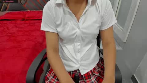 Snapshot of sexy_doll_1_ chatting on March 2, 2:30 am Sexydoll online show from March 2, 2:30 am