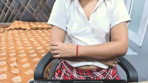 Snapshot of sexy_doll_1_ chatting on October 24, 12:41 am Sexydoll online show from October 24, 12:41 am