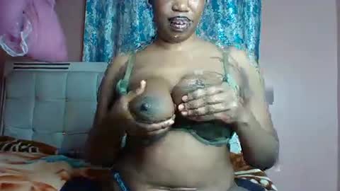 Snapshot of sexy_dot chatting on December 11, 9:01 pm dotie online show from December 11, 9:01 pm
